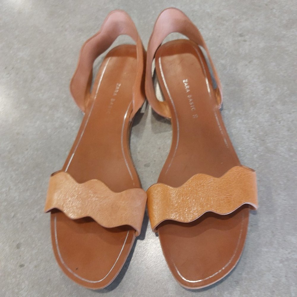 ZARA BASIC Women's Tan Scalloped Leather Slingback Sandals - Size 8.5M